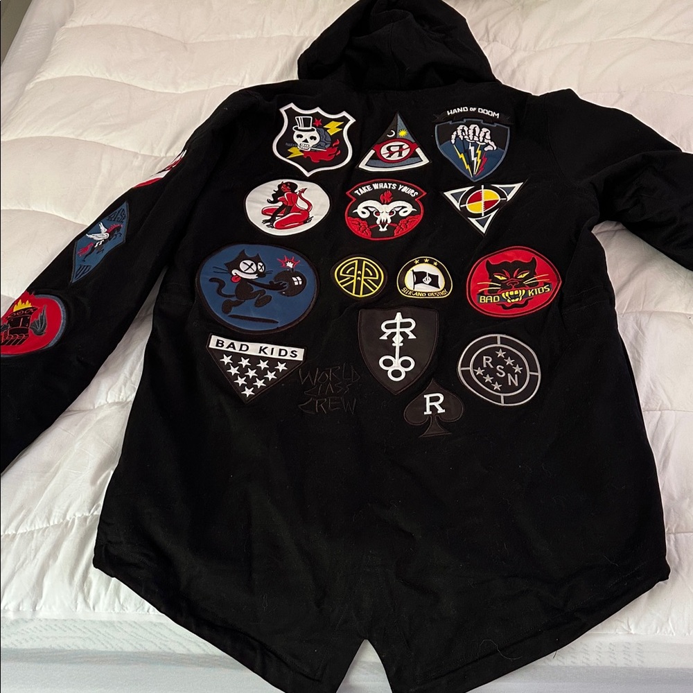 Reason patch parka - Picture 4 of 6